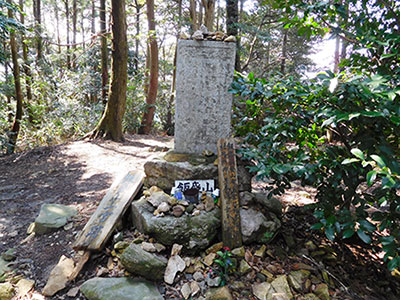 飯盛山登山ハイキング